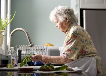 Assicurazione-anziani