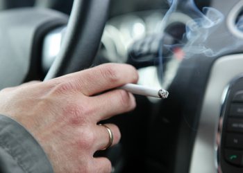 divieto di fumo in auto